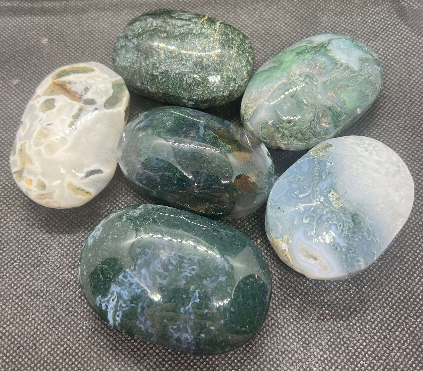 Moss Agate Palm Stones